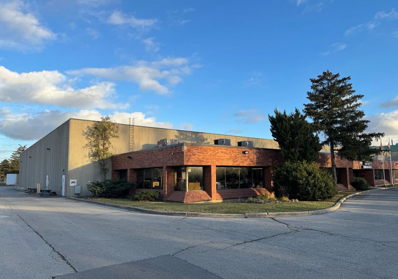 625–635 Hood Road, Markham